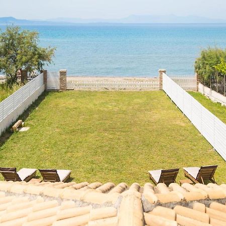 Terracotta Beach House Лефкими Экстерьер фото